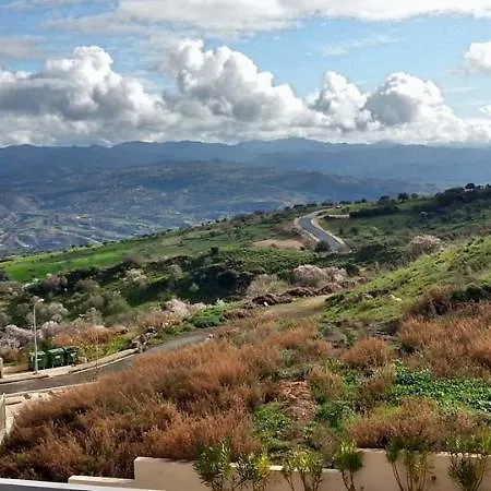 Akamas Health Farm & Aparthotel 3*